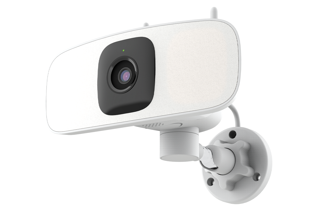 Lorex Connect 2K Floodlight Camera with Pan